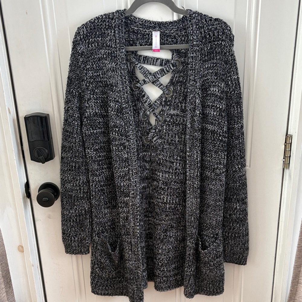 (5/$20) No Boundaries Black and Gray Cardigan